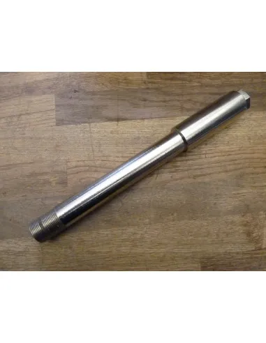 Axe de roue avant universel  - 1