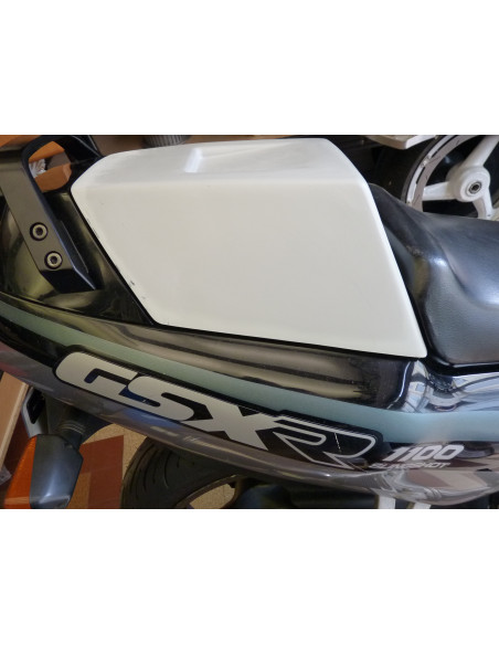 Tapa de asiento GSXR 750-1100 88-90  - 7
