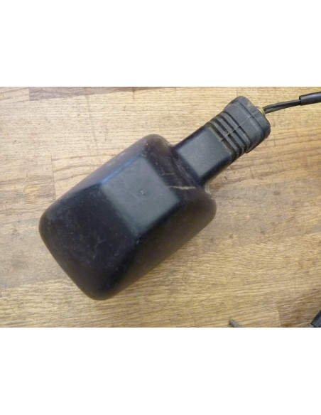 Clignotant court GSXR 750-1100 85-88  - 3