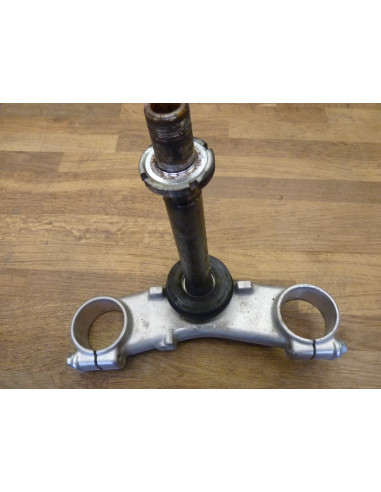 Té inférieur GSXR 750 92-95  - 3