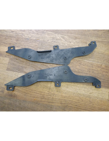 Retour de flanc de carénage GSXR 750 88-89  - 2