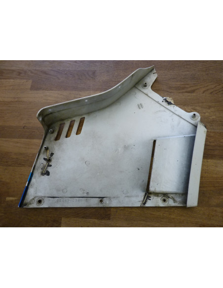 Flanc avant gauche GSXR 750-85  - 4