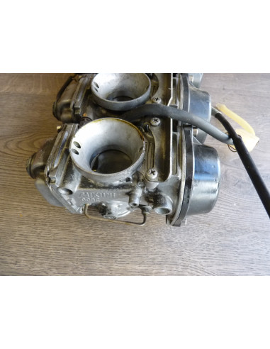 Rampe de carburateurs GSXR 750 90-91  - 3