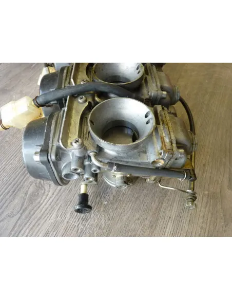 Rampe de carburateurs GSXR 750 90-91  - 4
