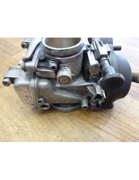 Rampe de carburateurs GSXR 750-1100 88-90  - 4